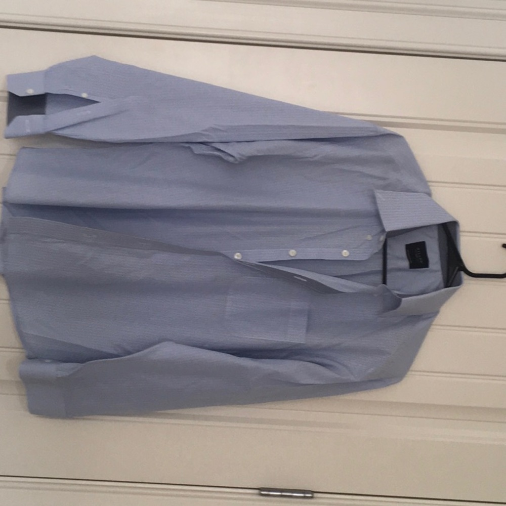 Mans dress shirt never worn Dillon road